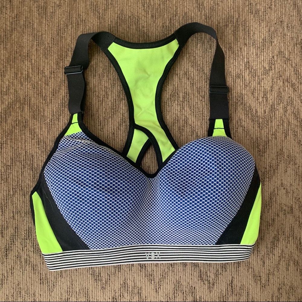 VS Sport High Impact Sports Bra
